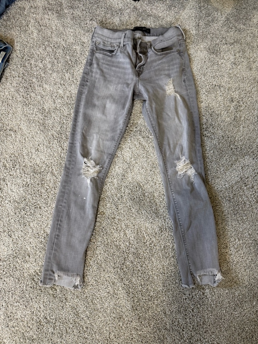 Express Women's Gray Distressed Skinny Jeans with Ripped Knees